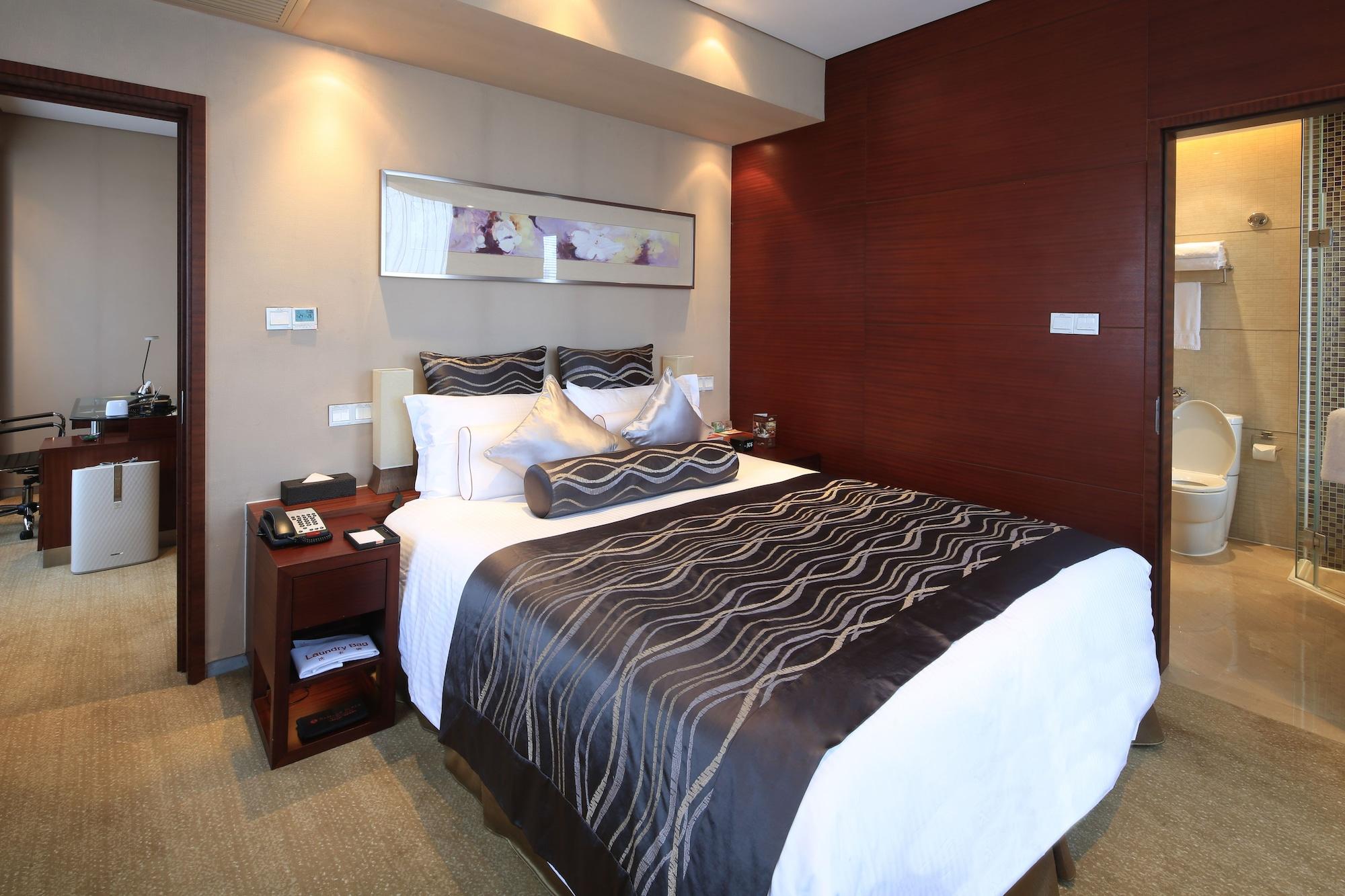 Ramada Plaza By Wyndham Shanghai Caohejing Hotel Esterno foto
